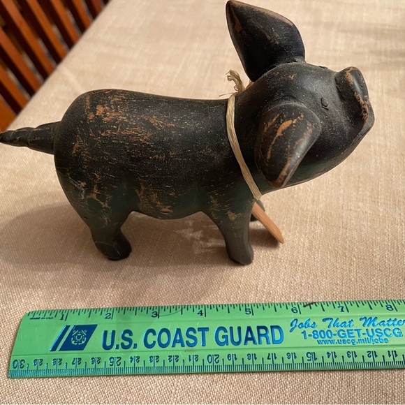 Etta wooden pig, absolutely adorable in excellent condition - Picture 1 of 5